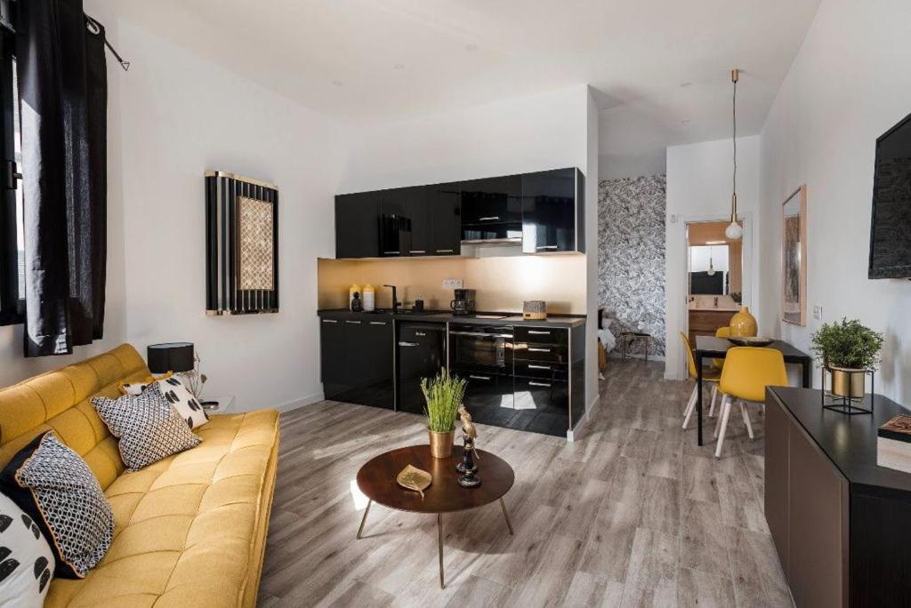 Apartamento La Avenida De Arinaga Apartment Exterior photo